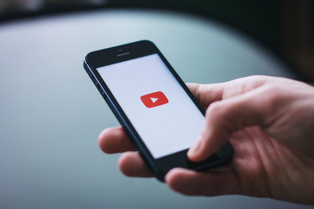 Using video in B2B should be simple, powerful and free - Check these 3 tools