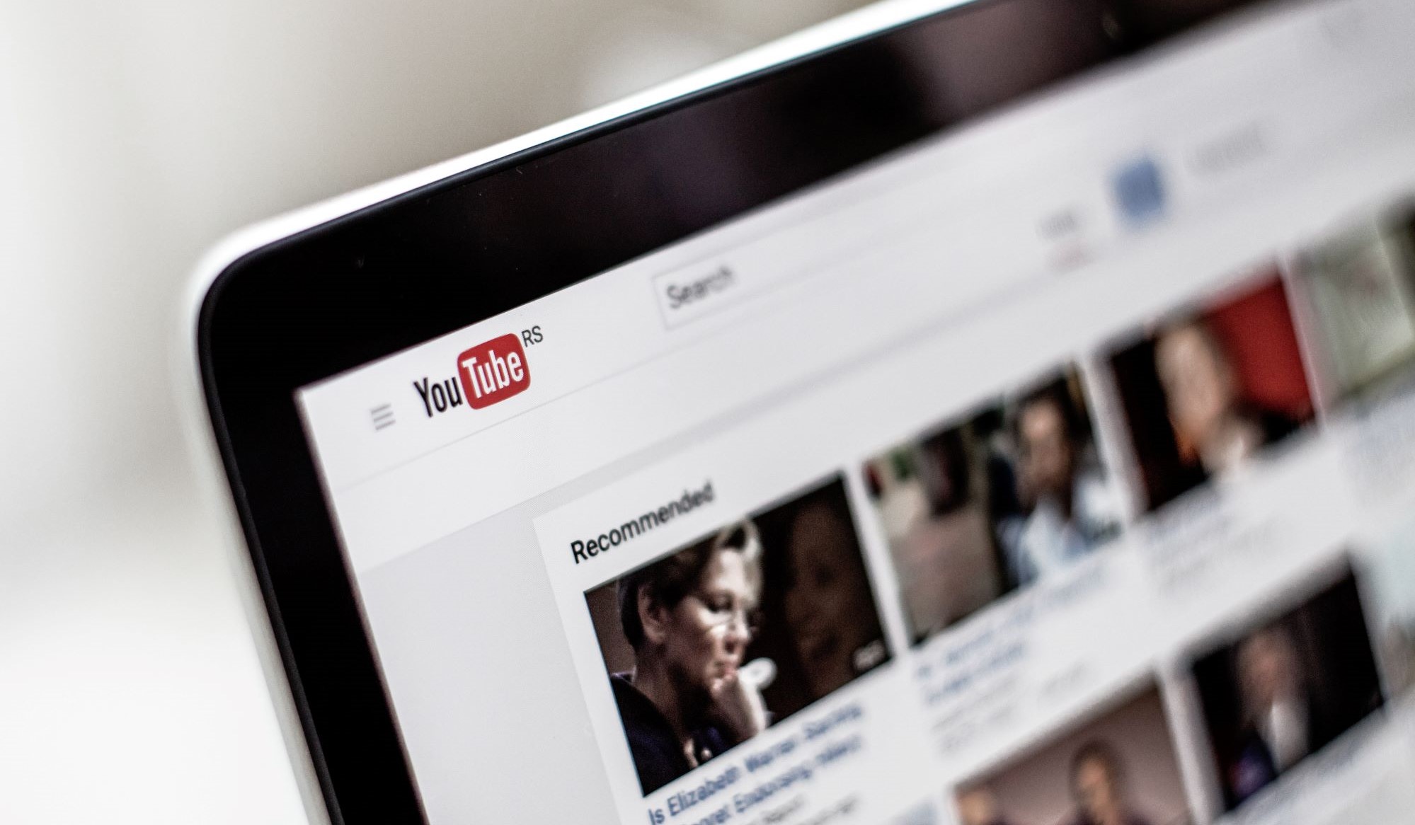 6 Super Easy Tips to Optimise Your B2B Videos on YouTube